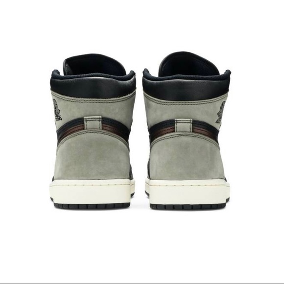 Nike Air Jordan 1 Retro High OG Patina - Picture 2 of 15
